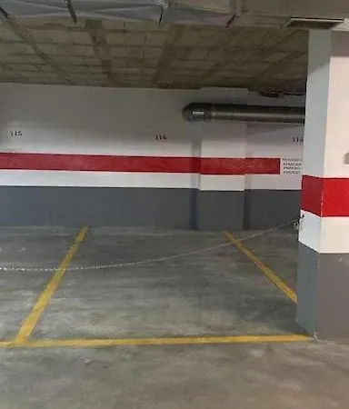 Holidays, Arttyfal, 2 4 Personas, Parking Y Wi-fi *