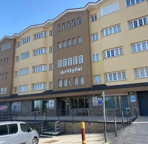 Apartmán Holidays, Arttyfal, 2 4 Personas, Parking Y Wi-fi