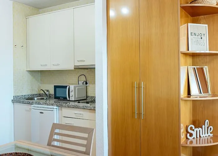 Holidays, Arttyfal, 2 4 Personas, Parking Y Wi-fi Apartmán