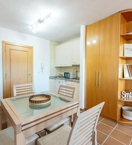 Holidays, Arttyfal, 2 4 Personas, Parking Y Wi-fi Apartmán