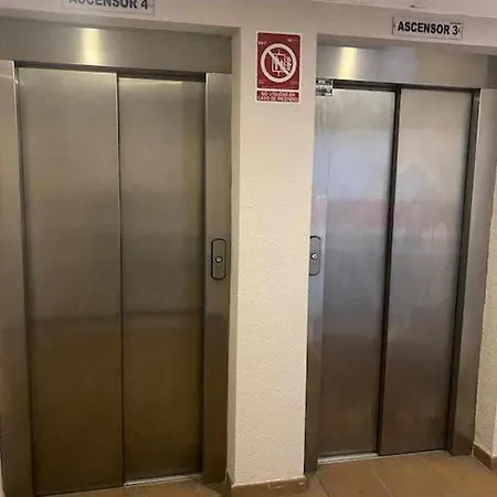 Holidays, Arttyfal, 2 4 Personas, Parking Y Wi-fi Appartement *