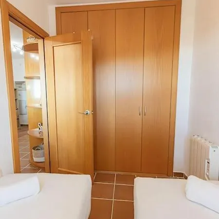 Holidays, Arttyfal, 2 4 Personas, Parking Y Wi-fi * Sierra Nevada