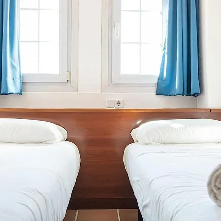 Appartement Holidays, Arttyfal, 2 4 Personas, Parking Y Wi-fi *