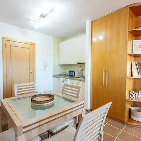 Holidays, Arttyfal, 2 4 Personas, Parking Y Wi-fi Appartement
