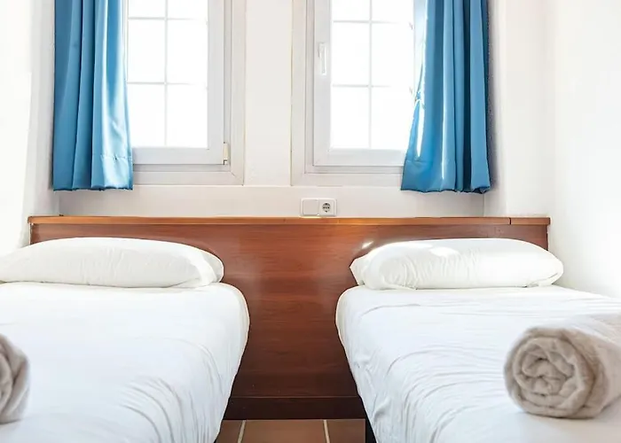 Lejlighed Holidays, Arttyfal, 2 4 Personas, Parking Y Wi-fi *